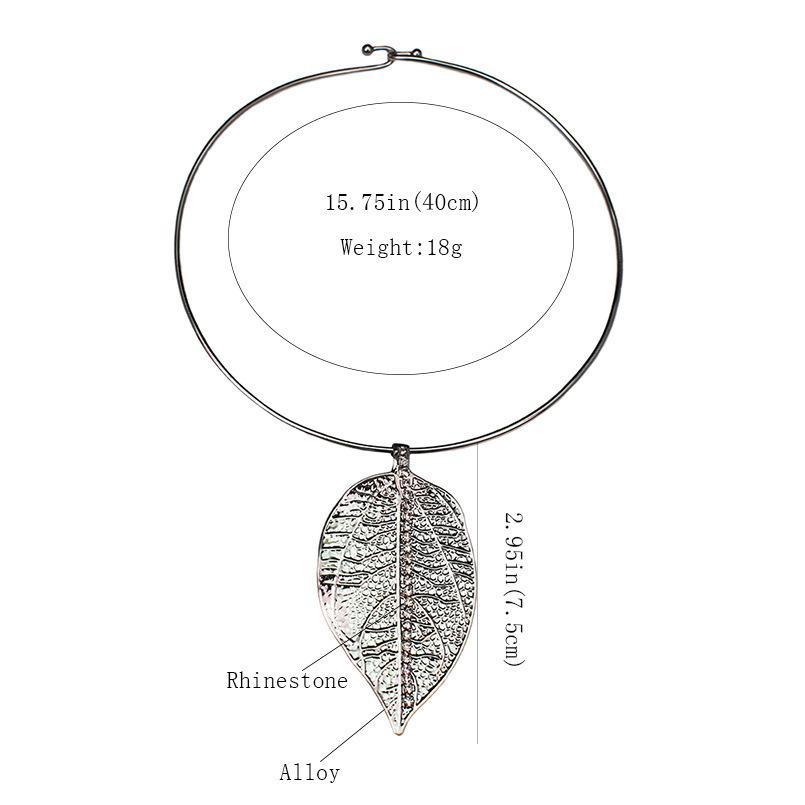Fashion Leaf Pendant Necklace For Women