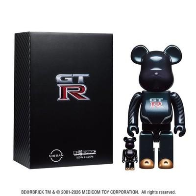 Bearbrick Nissan GT-R 100 400 Medicom Toy Limited Edition Set Figure