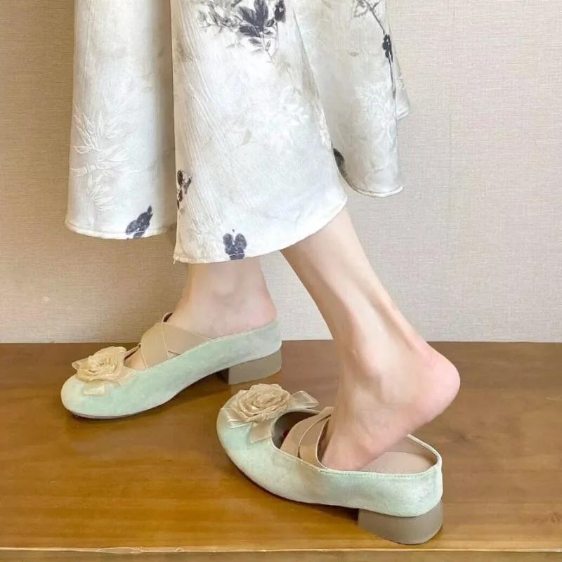 Fashion Inner Heightened Cool Drag Female Spring New Round Head Shallow Mouth Camellia Flower Soft Bottom One Foot and Half Drag