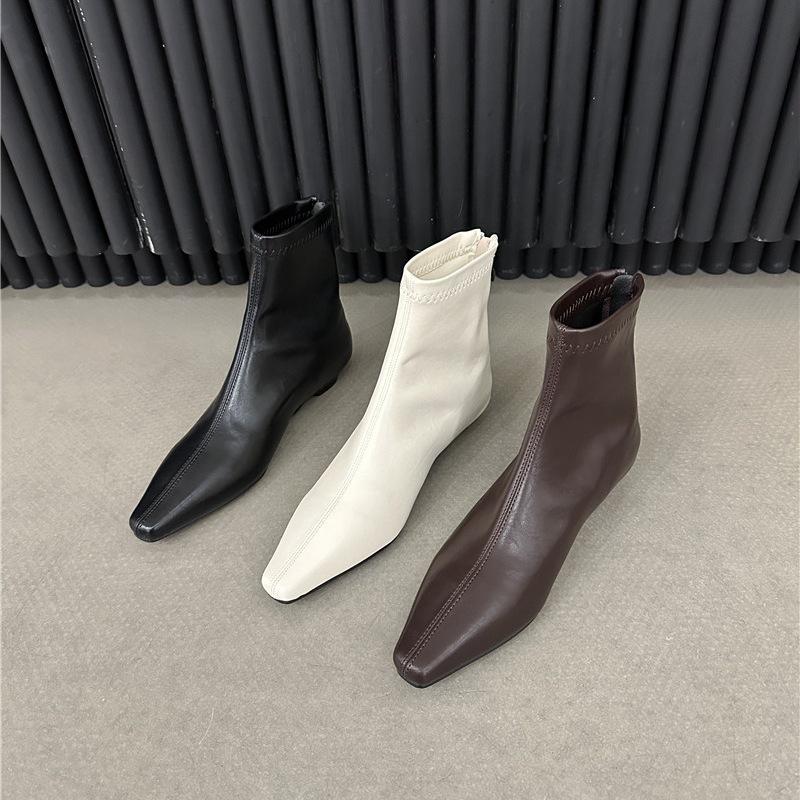 Temperament Low Heel Square Head Fleece Short Boots Women's 2025 Autumn and Winter New Simple Women's Boots Short Boots French Skinny Boots