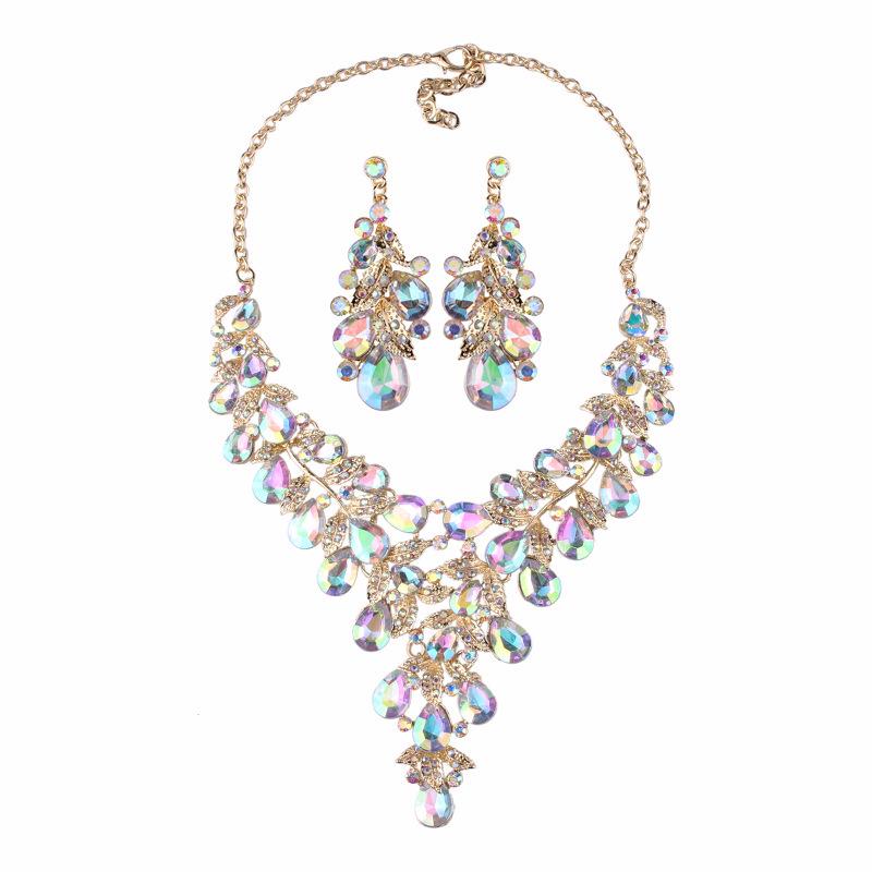 Glam European & American Statement Rhinestone Necklace and Earring Set for Women - Evening & Dinner Accessories.