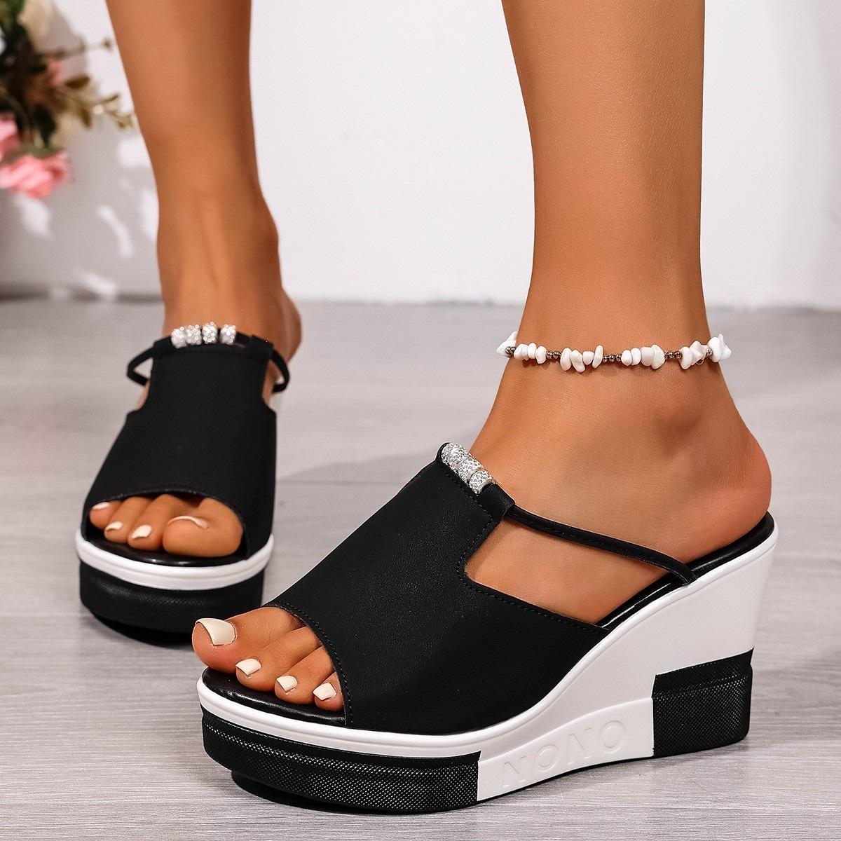 Anti-slip Shoes, Flip-flops, Thick-soled Platform Heels, New Style, Large Size 35