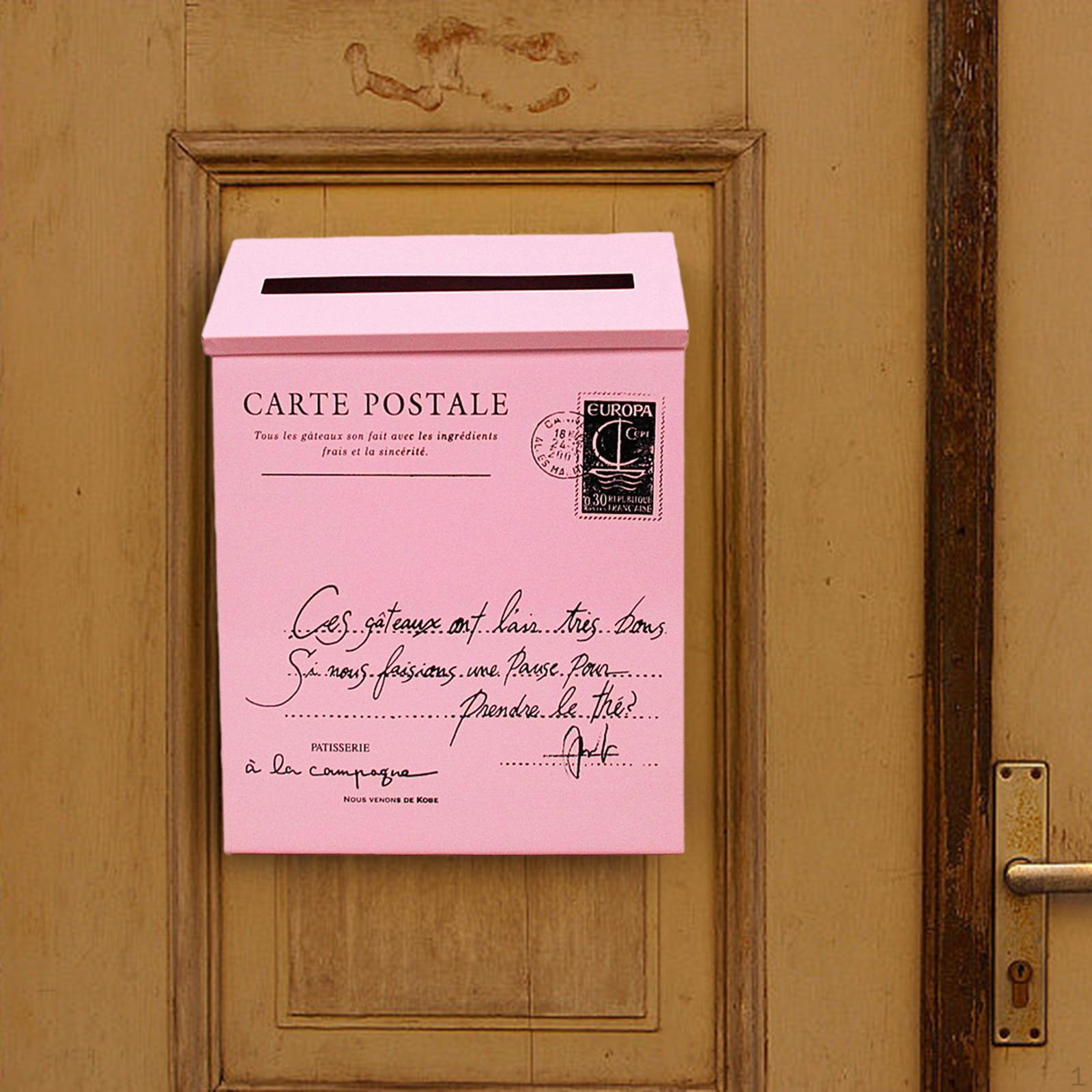 

Сучасна поштова скринька на стіні для стильного зовнішнього декору pink