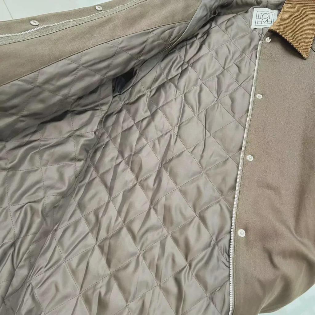 Severská švédská prošívaná větrovka áčkového střihu pro ženy