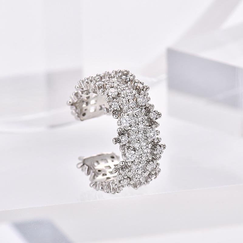 Non-fading Minimalist Gypsophila Zircon Ring - Women's Luxury Niche Jewelry