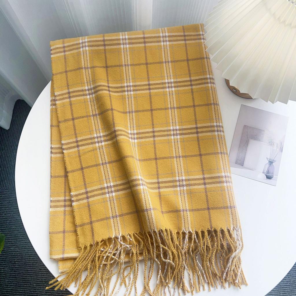 Milk white plaid scarf women's autumn and winter high-end shawl 2025 thickened warm imitation cashmere fringed scarf