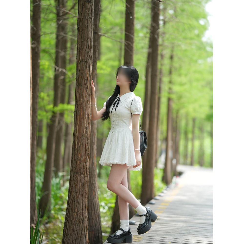 Summer new sweet and spicy beautiful girl preppy style casual temperament women's white dress A-line puffy skirt dress