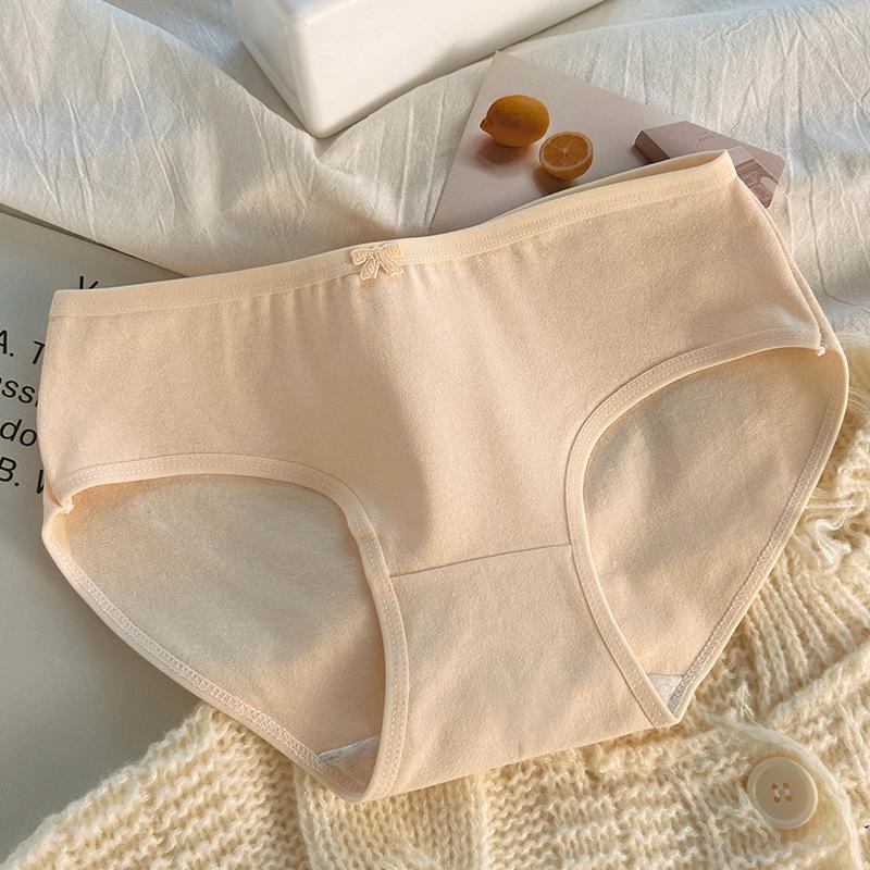 Baumwoll-Damen-Antibakterielle Nahtlose Slips mit mittlerer Taille - Koreanischer & Japanischer Stil: Atmungsaktiv, Einfach, Bequem für Mädchen.