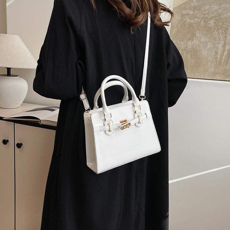 Handbag bag women's texture large capacity foreign style niche design women's bag small square bag simple shoulder messenger bag