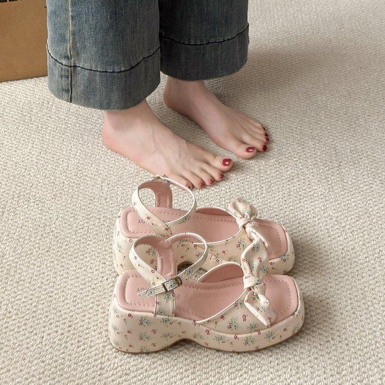 Fashion Hot Selling 2025 Summer Women Floral Platform Wedges Heel Sandals Fashion Narrow Band Ladies Elegant Gladiator Sandalias Female