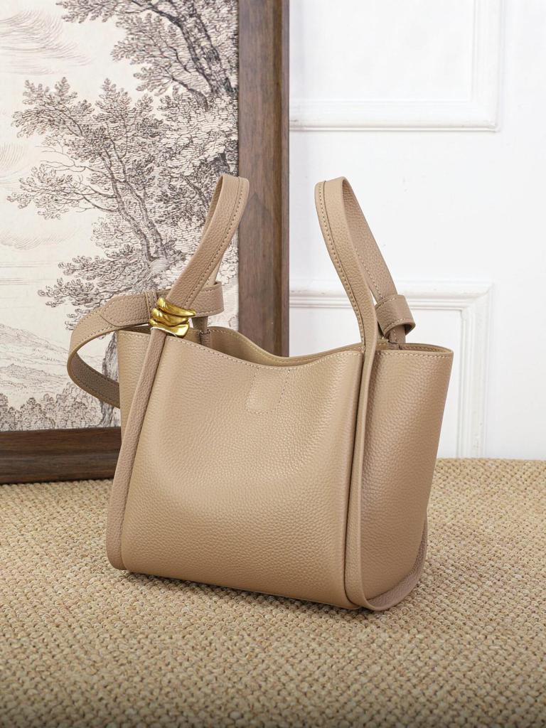 2026 Women's Genuine Leather Bucket Bag: Top Layer Cowhide, Versatile Single Shoulder & Crossbody Commuting Basket Bag