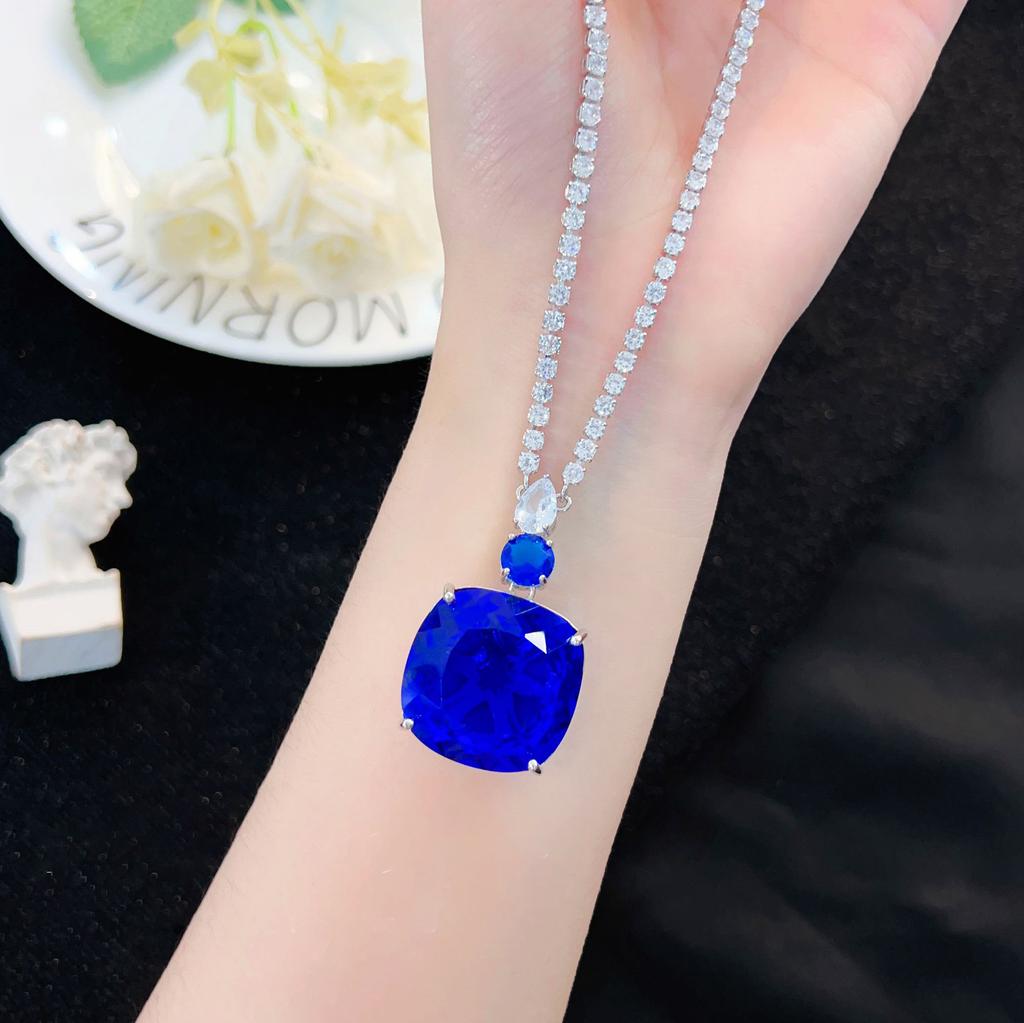 Imitation Paraiba Green Diamond Necklace Set Chain Luxury Full Diamond Redstone Dinner Wedding Stud Earrings Ring Women