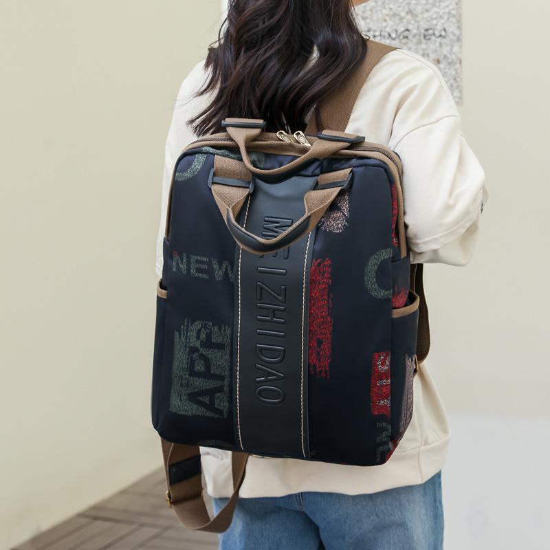 A Niche Design Anti-theft Backpack with A Large Capacity and Fashionable Women's Bag
