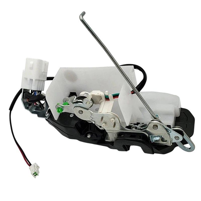 For Toyota Land Cruiser J90 2000-2002 Rear Door Lock Assembly Trunk Lock Center Latch Part Numbers 6911060130 69110-60130