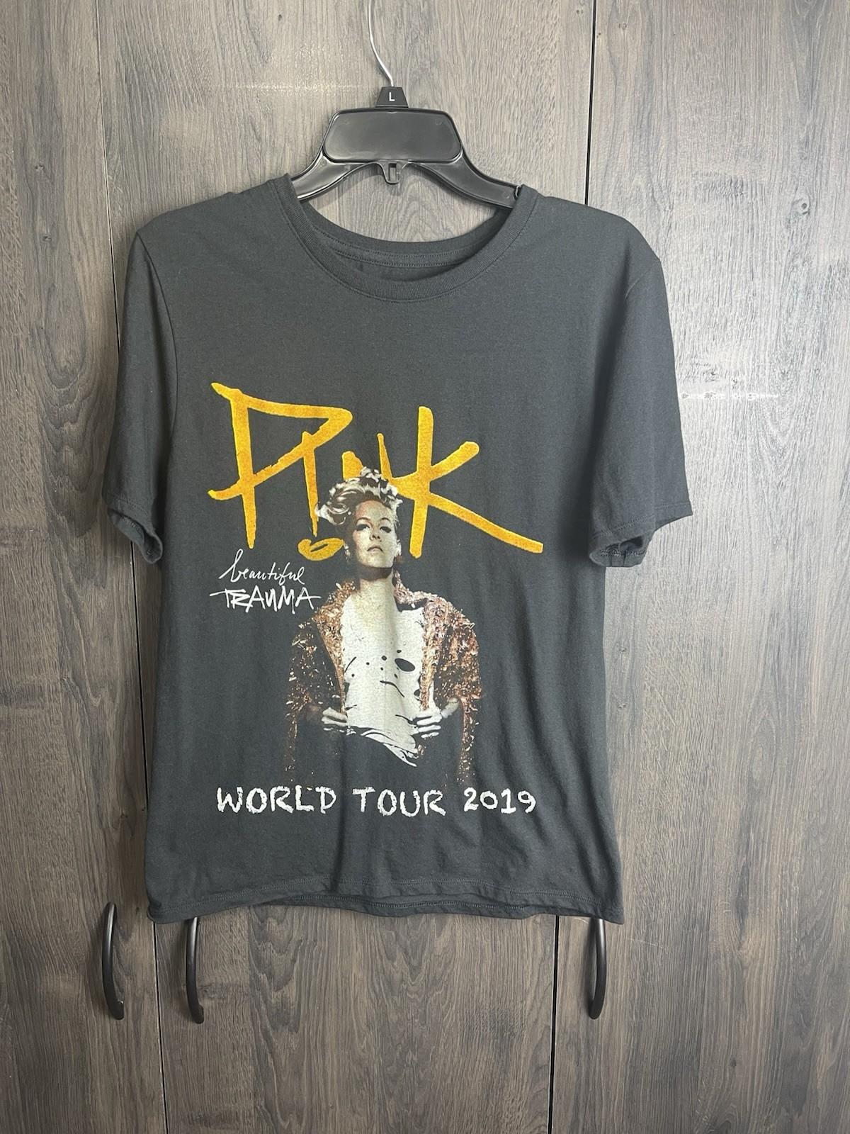 Pink Beautiful Trauma World Tour 2019 Men s T-Shirt Small Black Double-Sided Unisex T-Shirt XXXL