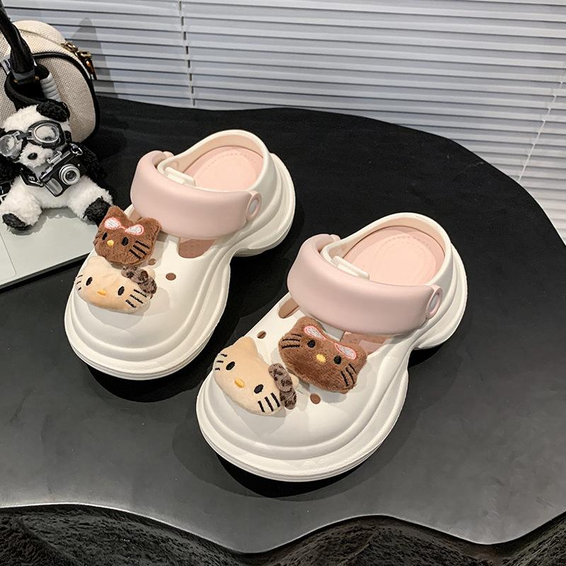

Internet celebrity dopamine girls thick-soled heightening hole shoes wear spring and summer new two wear home casual bag head slippers 40