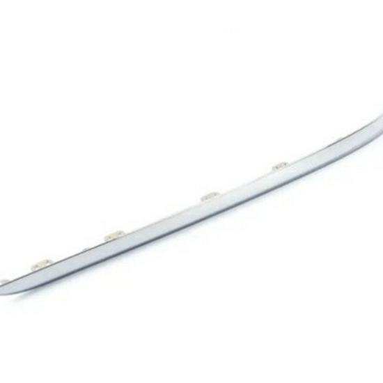 Suitable BMW 7 Series G11 G12 Bright Trim Strips for Left & Right (Models 51127365559, 51127365560).