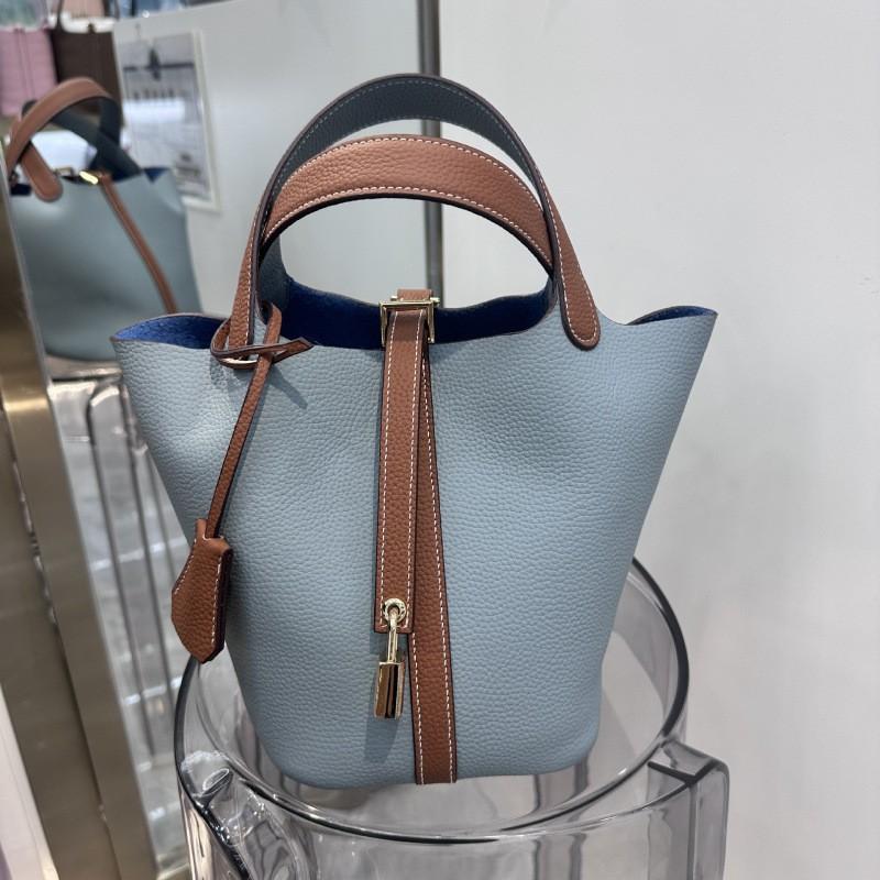 2025 Женская сумка из натуральной кожи верхнего слоя, большая вместимость, ведро, портативная, модная, мягкая, плетёная, овощная корзина, женская 15X19X18CM