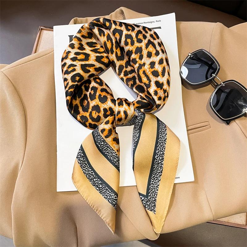 Luxury Brand Silk Square Plaid Scarf Women Satin Neck Hair Tie Band Soft work neckerchife 2024 NEW Hijab Head Female Foulard