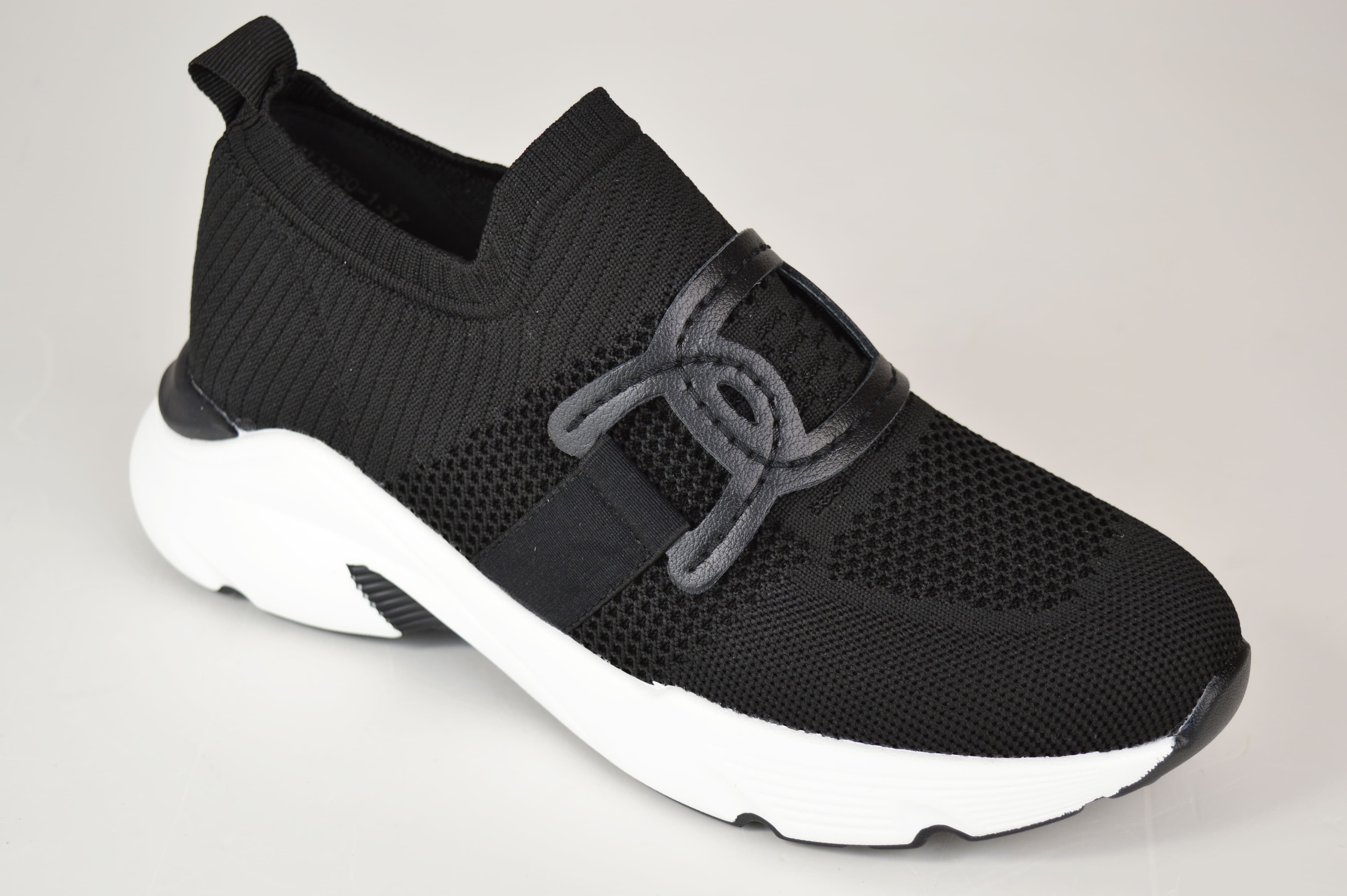 

Сліпони текстильні V.I.konty 5230 36 Чорні 38 чорний