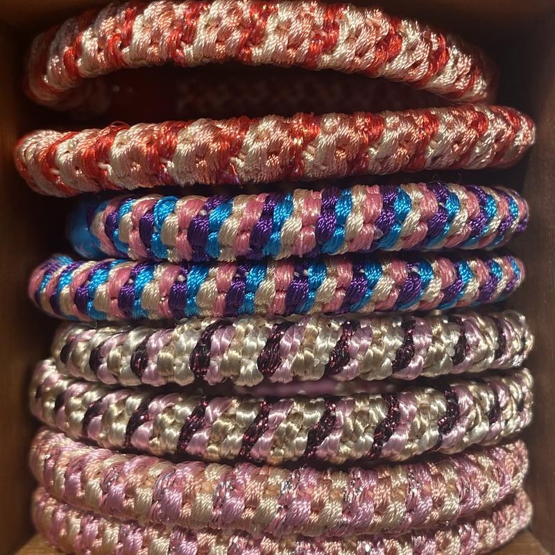 8 szt./partia damskie modne kolorowe gumki do włosów na Bransoletkę dziewczęce elastyczna gumka do włosów knekki sznurek do włosów knekki haar elastiek