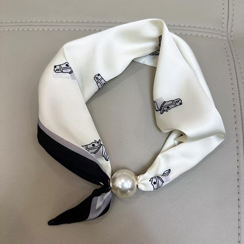Summer 2025 Pearl Magnetic Buckle Scarf: Versatile, Decorative, Breathable Neck Warmer