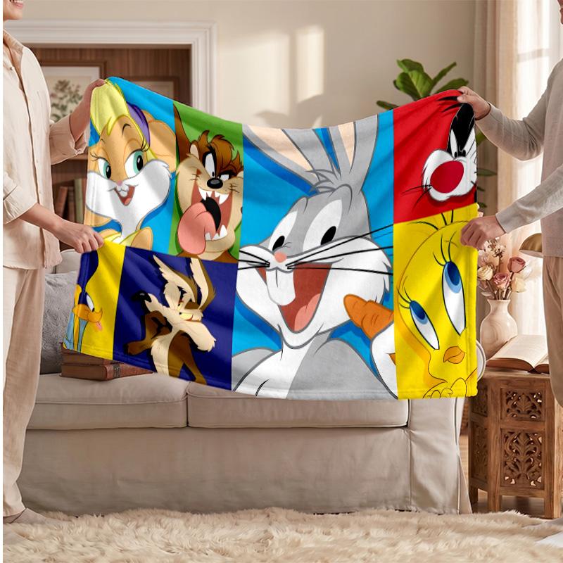 Looney Tunes Printed Flannel Blanket, Skin Friendly Warm Throw for Indoor Couch Bed Daily Use