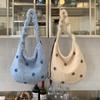 Autumn and winter new plush three-dimensional flower messenger bag drawstring shoulder strap shoulder bag high value portable commuter bag tide bag