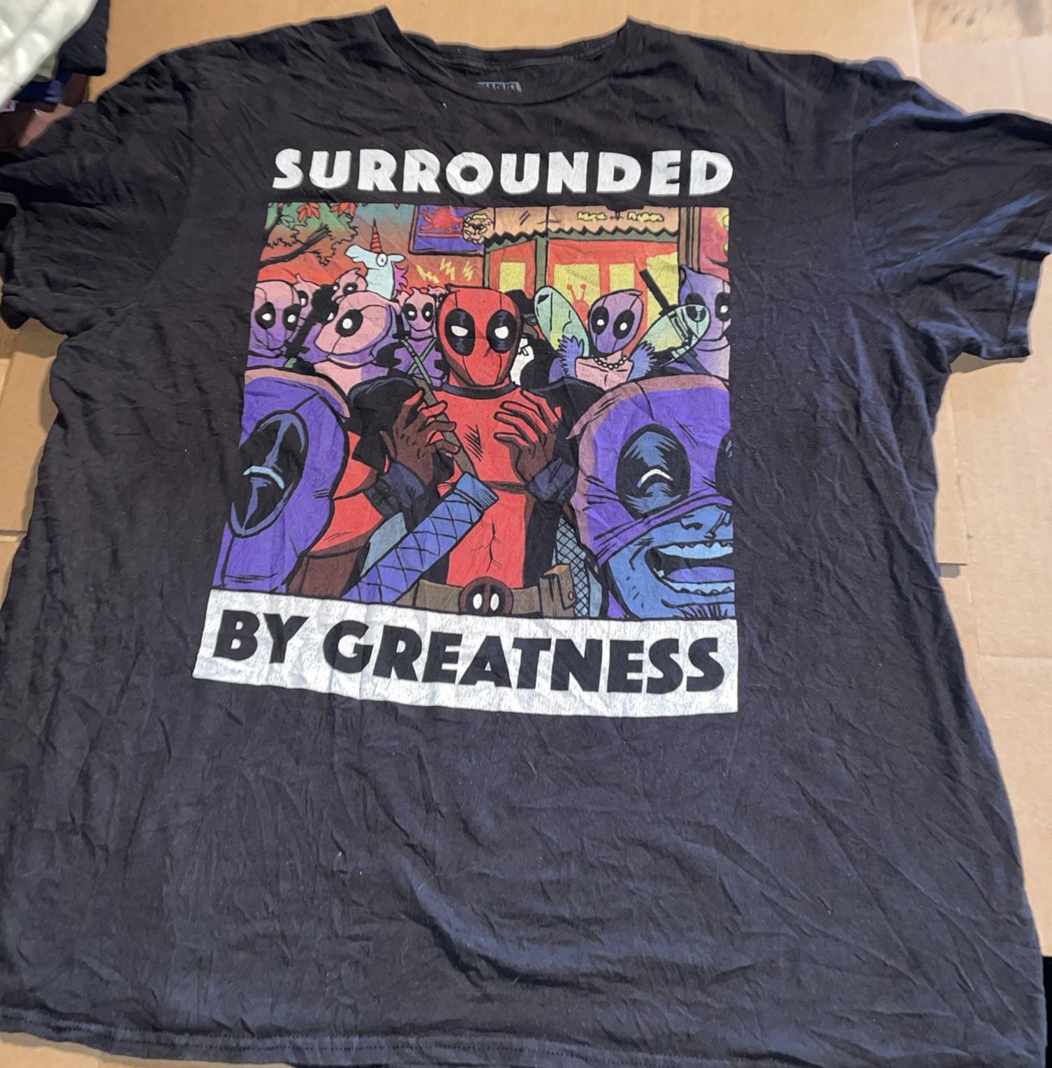 Marvel Deadpool XL T-shirt - Surrounded By Greatness S