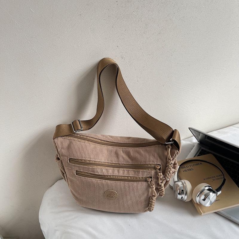 Nylon Crossbody Bag Casual Dumpling Bag Women's 2025 Summer New Lightweight and Simple Shoulder Canvas Bag Armpit Shoulder Bag