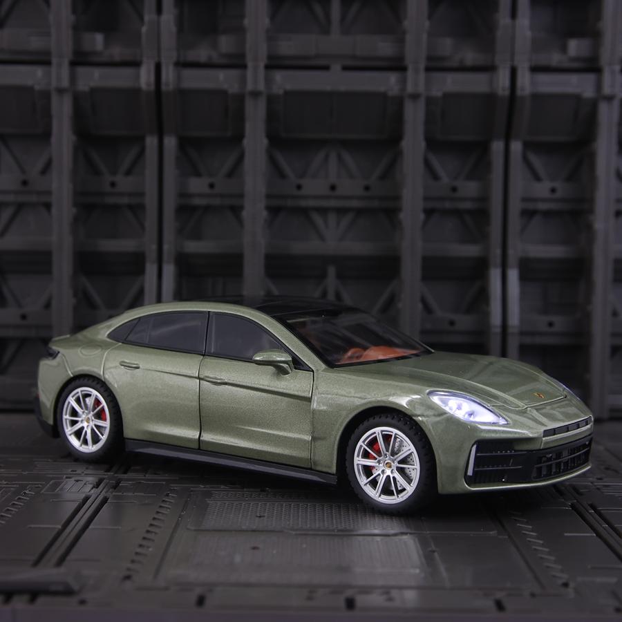 AABKQ1 1:24 Simulate Porsche Panamera Alloy Car Model, Collect Car Doors That Can Be Opened with Sound and Light, Supercar Ornaments