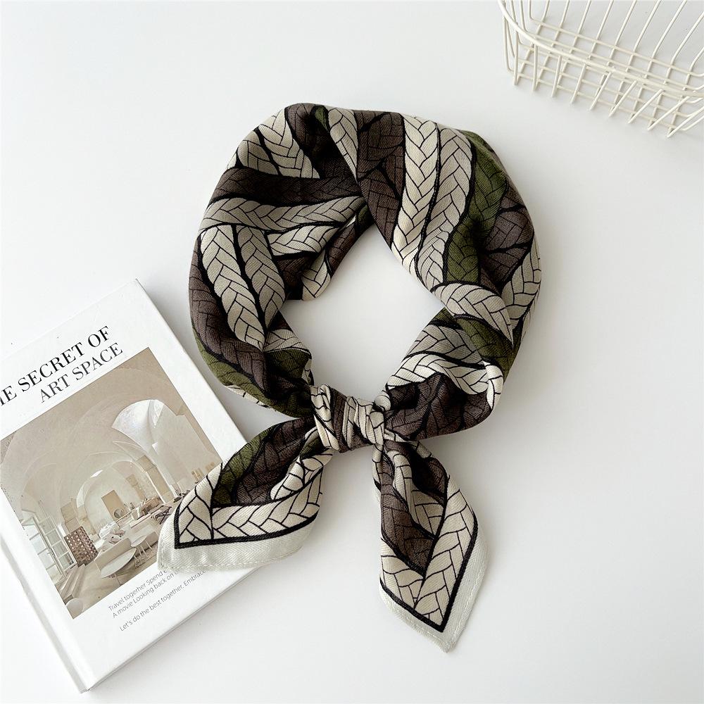 Versatile Women's Silk Cotton Linen Scarf: Fashionable Square Neck Accessory for Spring to Autumn