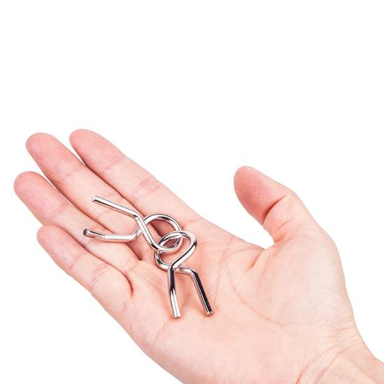 8Pcs/Set Metal Puzzle Ring Brain Teaser 3D Wire Puzzle Game Kids Adults Mind