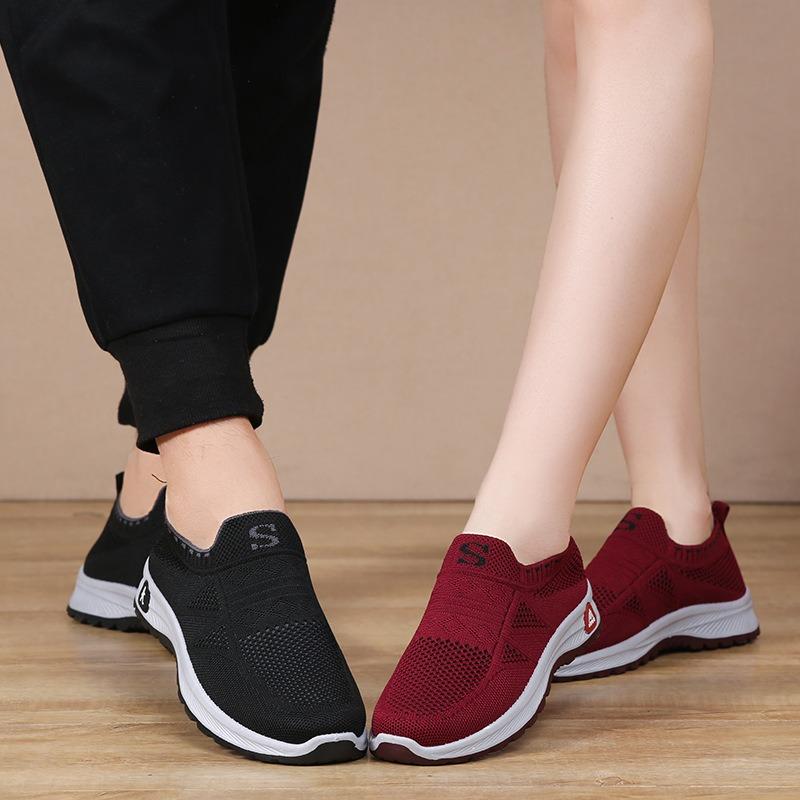 Flying Woven Women's Sports Shoes Men's and Women's Old Beijing Cloth Shoes Women's Single Shoes Fashion Casual One-pedal Mother Shoes