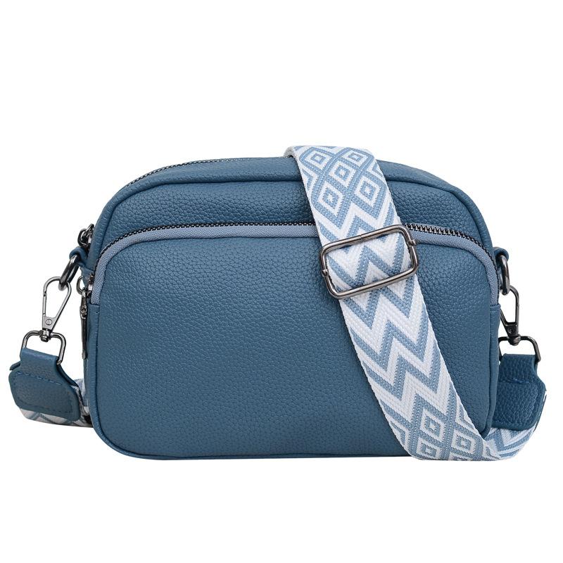 

Crossbody small bag solid color trendy women s bag new women s fashion versatile shoulder small square bag синій