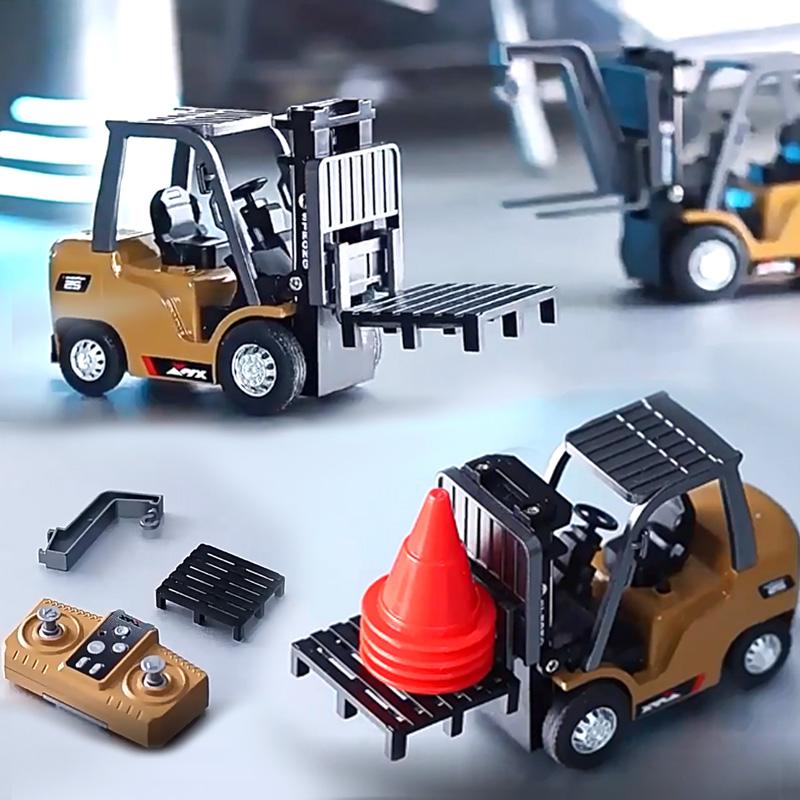 Metal Remote-controlled Alloy Forklift 1/64 Crane Loading Truck Engineering Vehicle Tabletop Toys Model Collection Gift for Boys