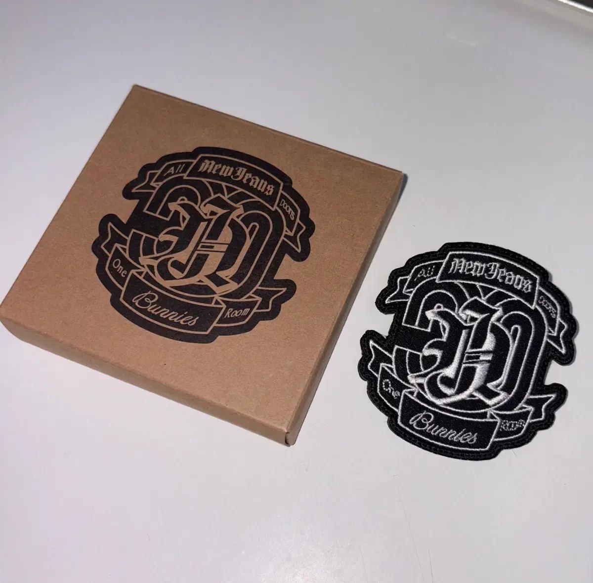 

NEW JEANS for sale X Barneys Camp logo patch fan meeting goods Bakam njz Harinhani Used