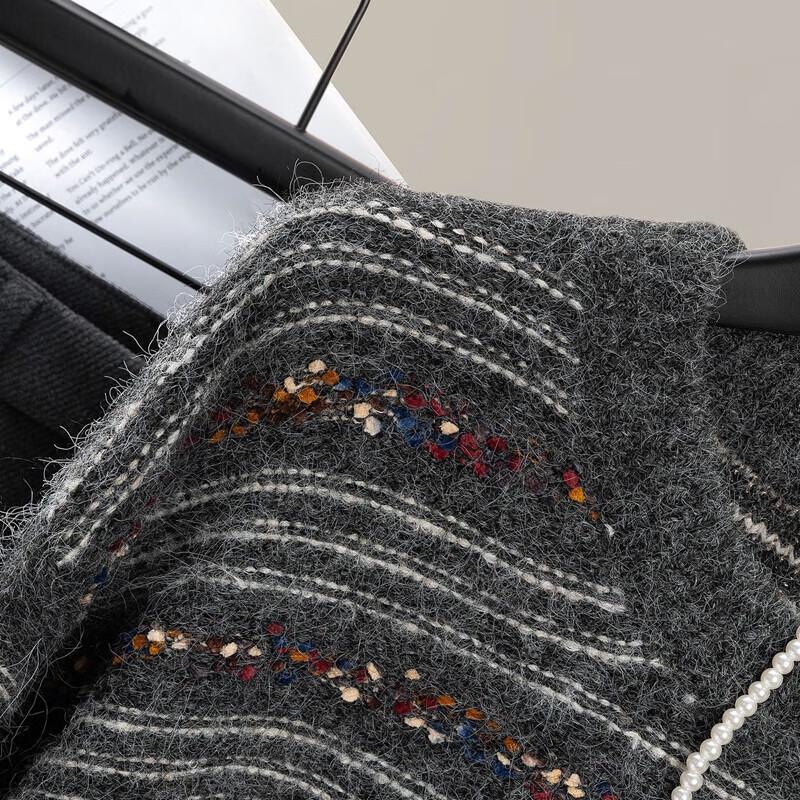 Women's Striped Round Neck Sweater