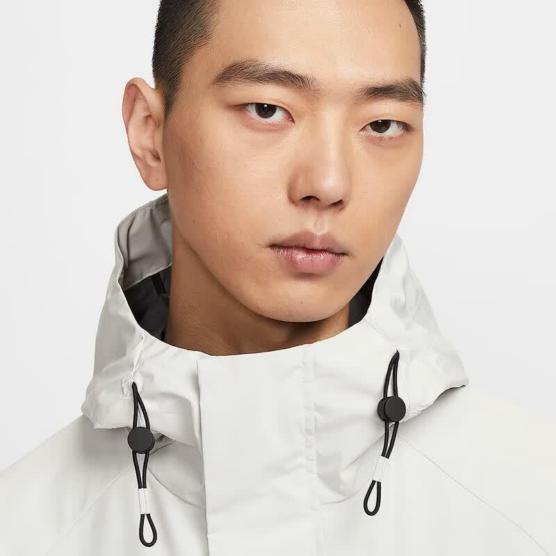 Nike Men's Versatile Woven Hooded Jacket HJ2945