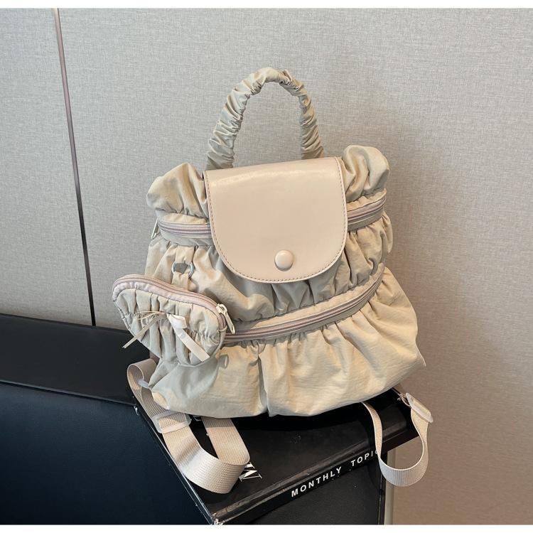 College style backpack women's new fashion pleated nylon casual backpack