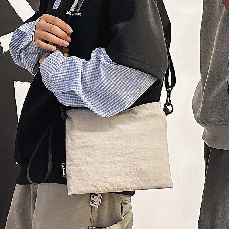 Trendy New Products, Simple and Light Travel, Sports Style, Small Square Bags, Men's and Women's Versatile Commuting, Fashionable and Textured Me