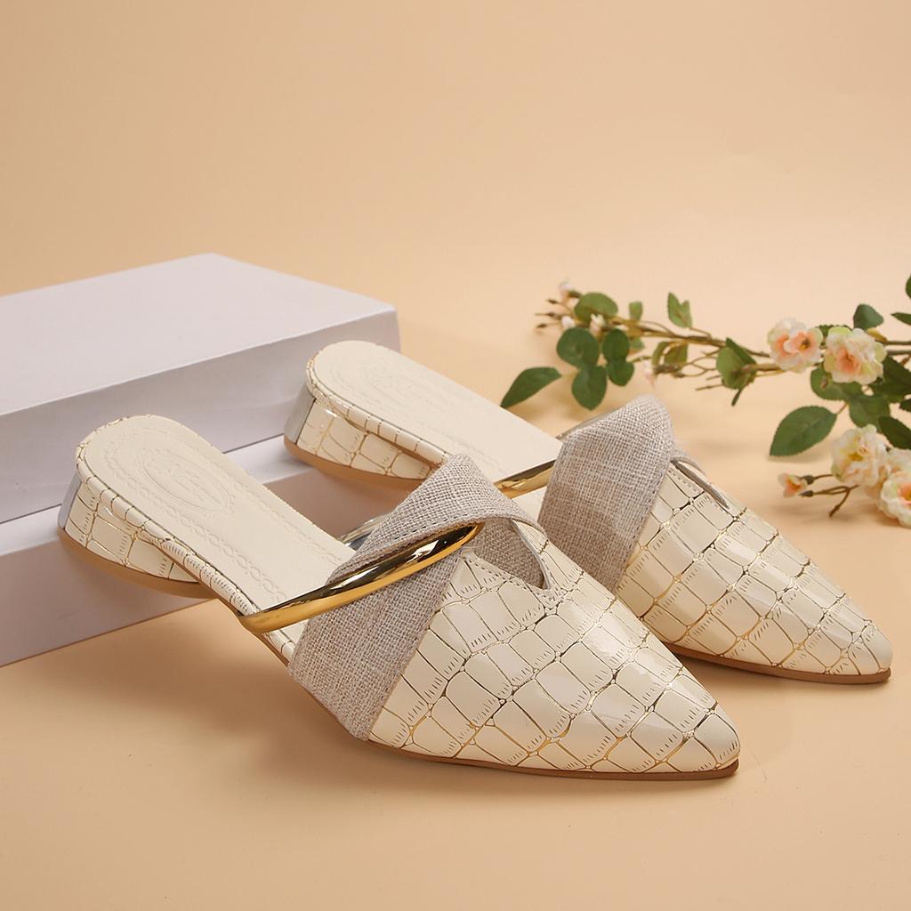 Slippers outer wear summer new casual half-drag bag head V-mouth thick heel pointed Mueller shoes large size