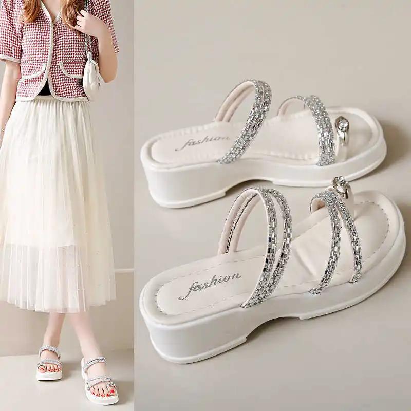 Fashion Slip Resistant Fall Woman Latschen Slippers Ladies Flats Shoes Anti-slip Sandals Sneakers Sports Luxury Brand Deals