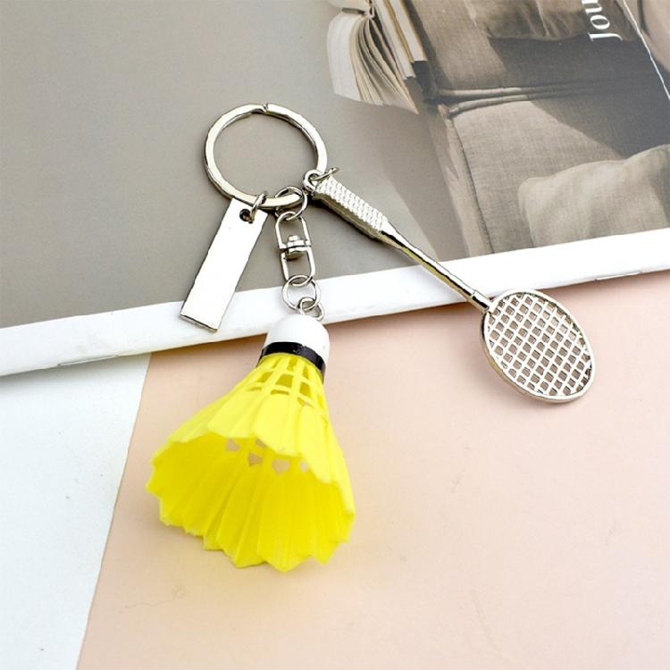 Elegant Badminton Racket Keychain Sports Themed Keyring Fashionable Key Accessory for Athletes Unique Key Holder