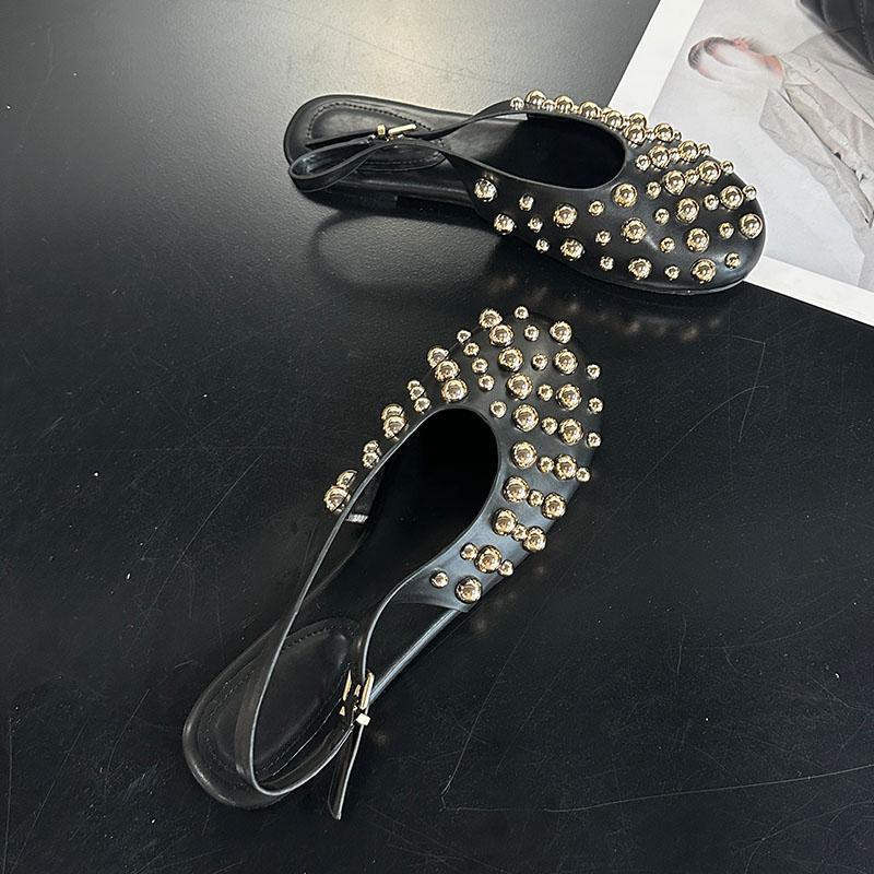 Fashion Fashion Metal Rivet Women Flats Sandals Shoes Female Buckle Strap Footwear Round Toe Ladies Flats Sandals Shoes Big Size 43