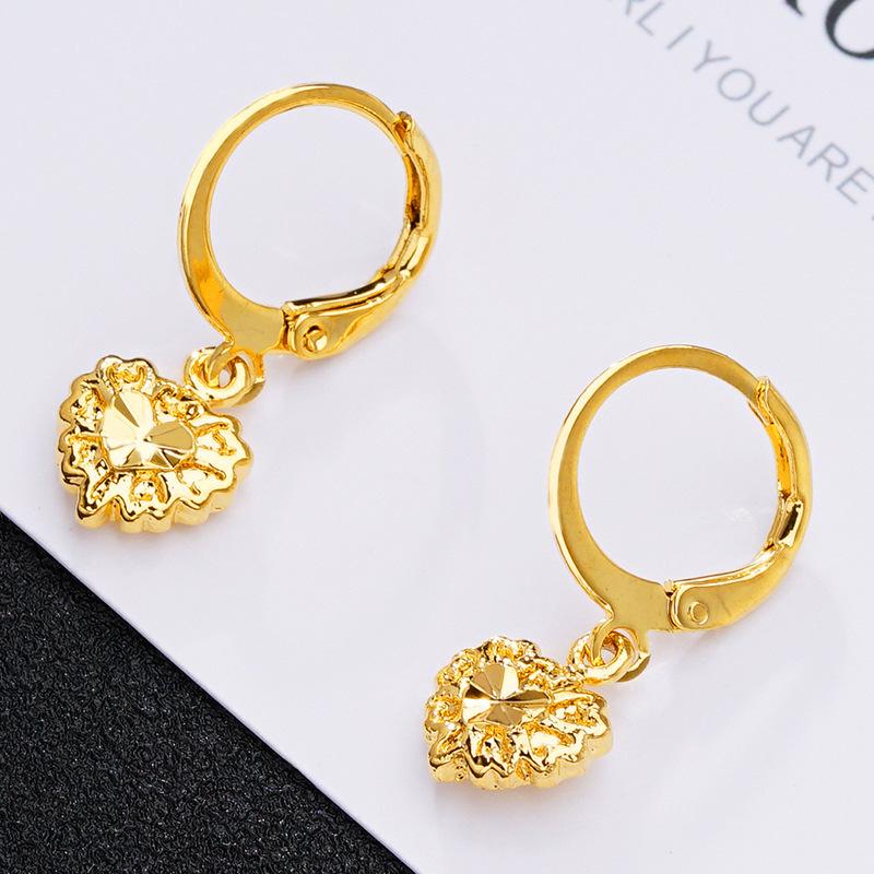 Cercei imitație aur nisipiu de înaltă calitate: Design cu ciucuri de lungă durată pentru femei, Accesorii din cupru transfrontaliere