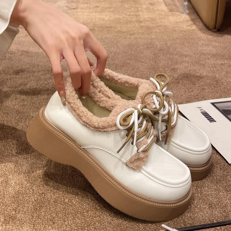 Winter new velvet thickened small cotton shoes retro thick-soled warm single shoes with skirts to increase the height of British style small leather 