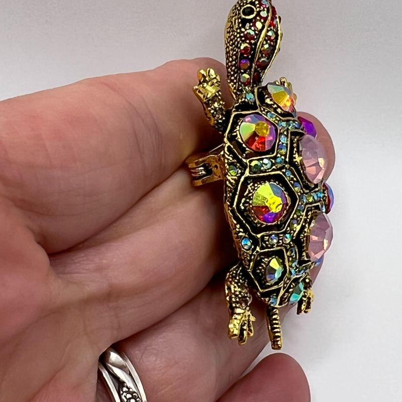 Women's Fashion Diamond Studded Small Turtle Brooch Cute Animal Colored Vintage Brooch Personalized Brooch Accessories