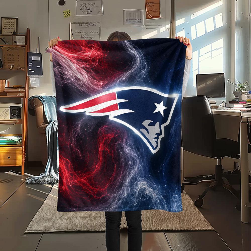 New England Patriots Flannel Blanket, High Quality Comfortable for All Seasons, Home Decor, Warmth and Comfort