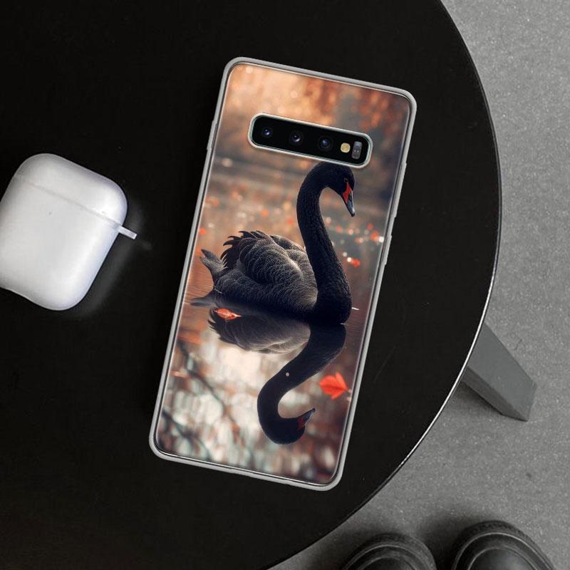 Black Swan Noble Phone Case Cover for Samsung Galaxy S26 S25 Edge S24 S23 Ultra S22 Plus S21 FE S20 + Art Customized Fundas Gala